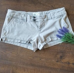 American Eagle Size 4 Khaki Stretch Short Shorts